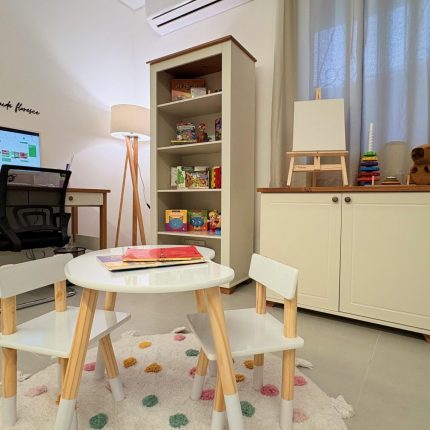 Instituto Porto, clínica especialista em autismo em Itajaí. Terapia multidisciplinar para o Transtorno do Espectro Autista (TEA).